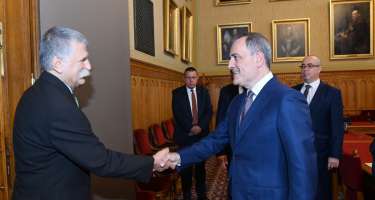 Mis.Az - Son Xeberler