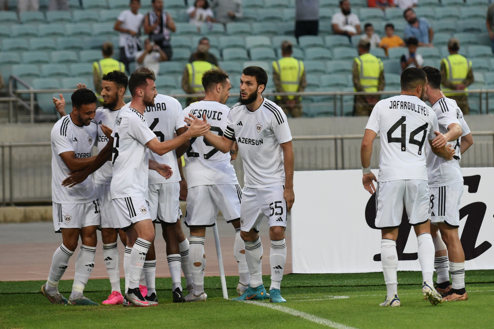 Mis.Az - Son Xeberler