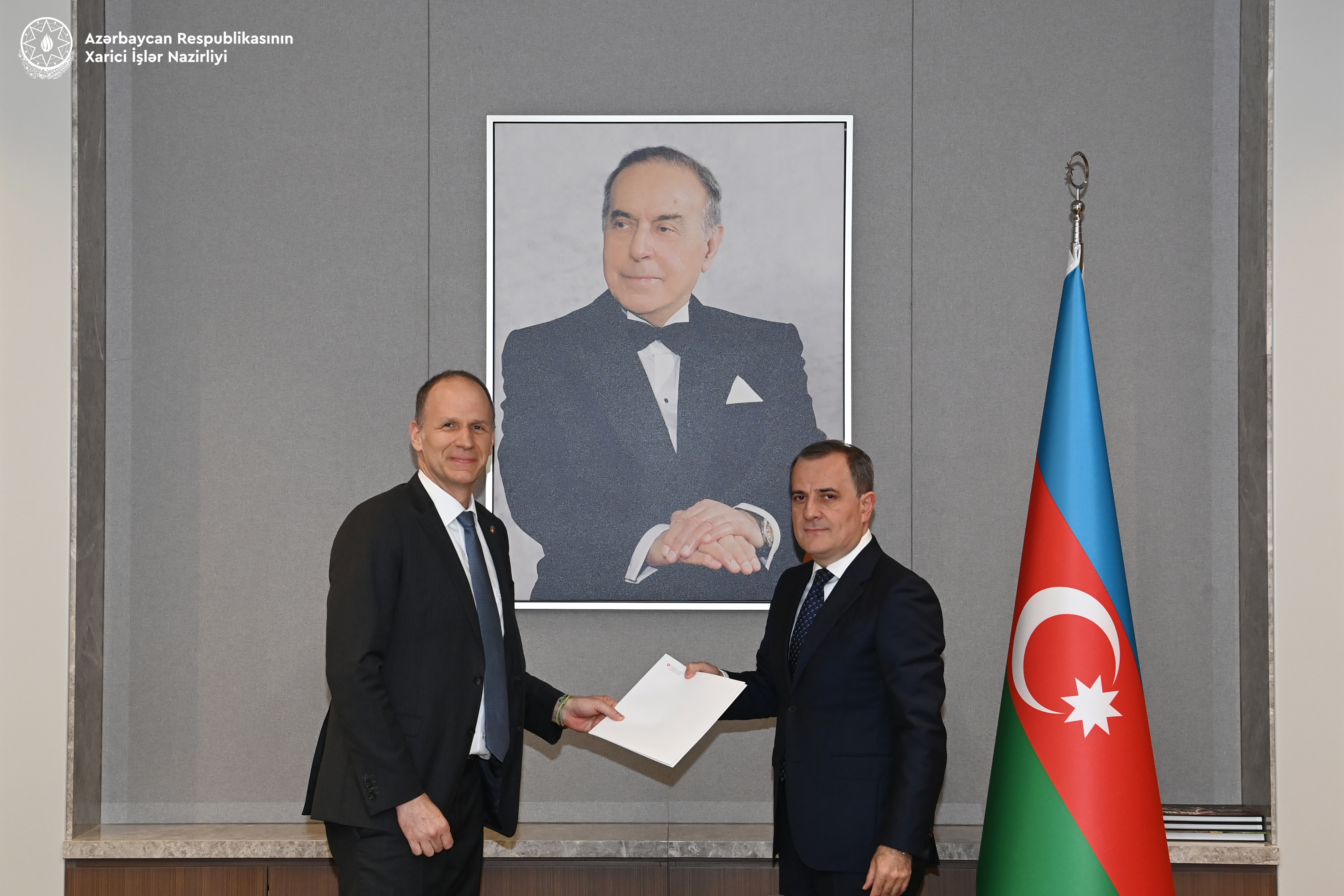 Mis.Az - Son Xeberler