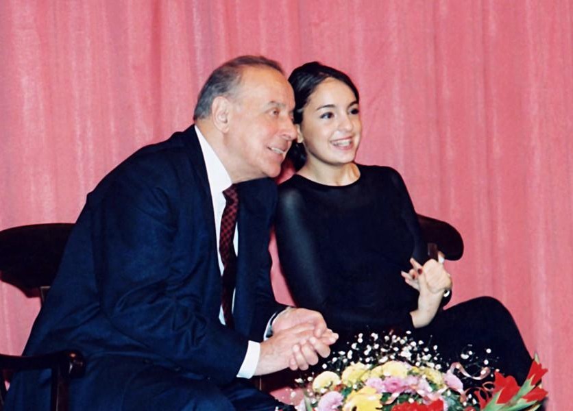 Mis.Az - Son Xeberler